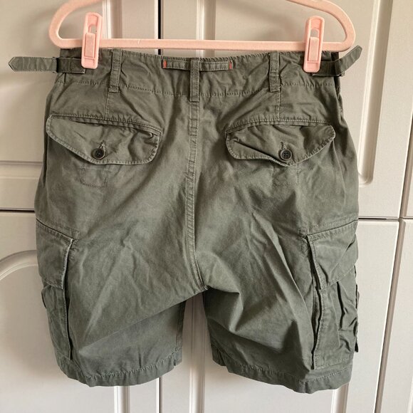 Logo by H&M Adjustable Men's Green Cargo Shorts - Picture 2 of 9